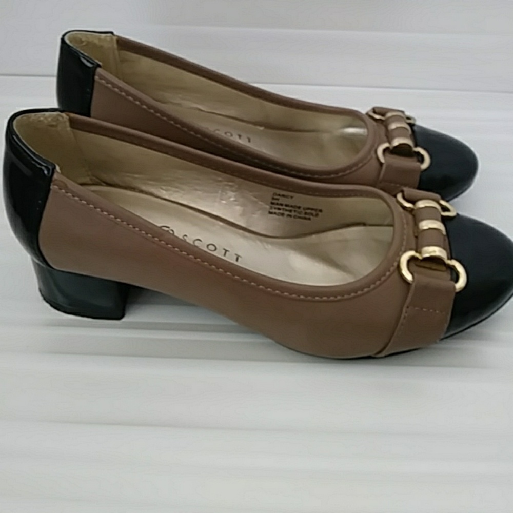 KAREN SCOTT HEELED DRESS SHOES